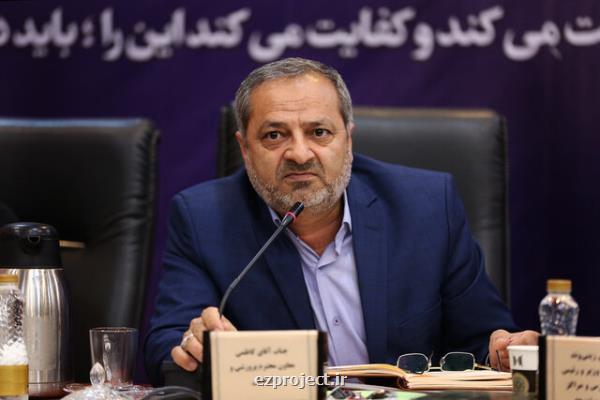 هدف دشمن دوقطبی كردن و ایجاد شكاف بین مردم و مسئولان است